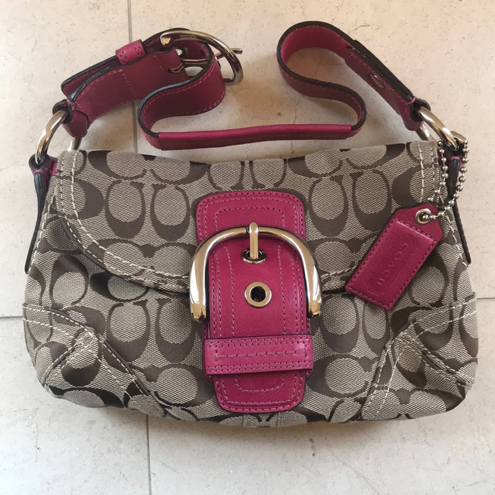 Small Coach purse NWOT